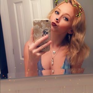 Meet your Posher, Sandra